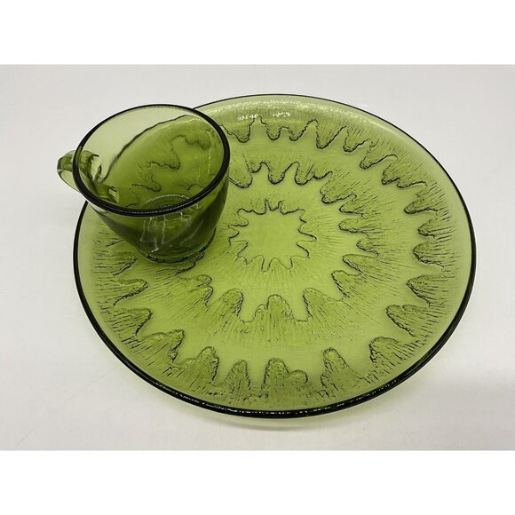 Vintage Sunburst Green by Indiana Glass Snack Plate & Cup Set Textured USA MCM - Picture 11 of 16